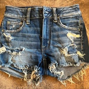 American Eagle hi-rise shortie shorts